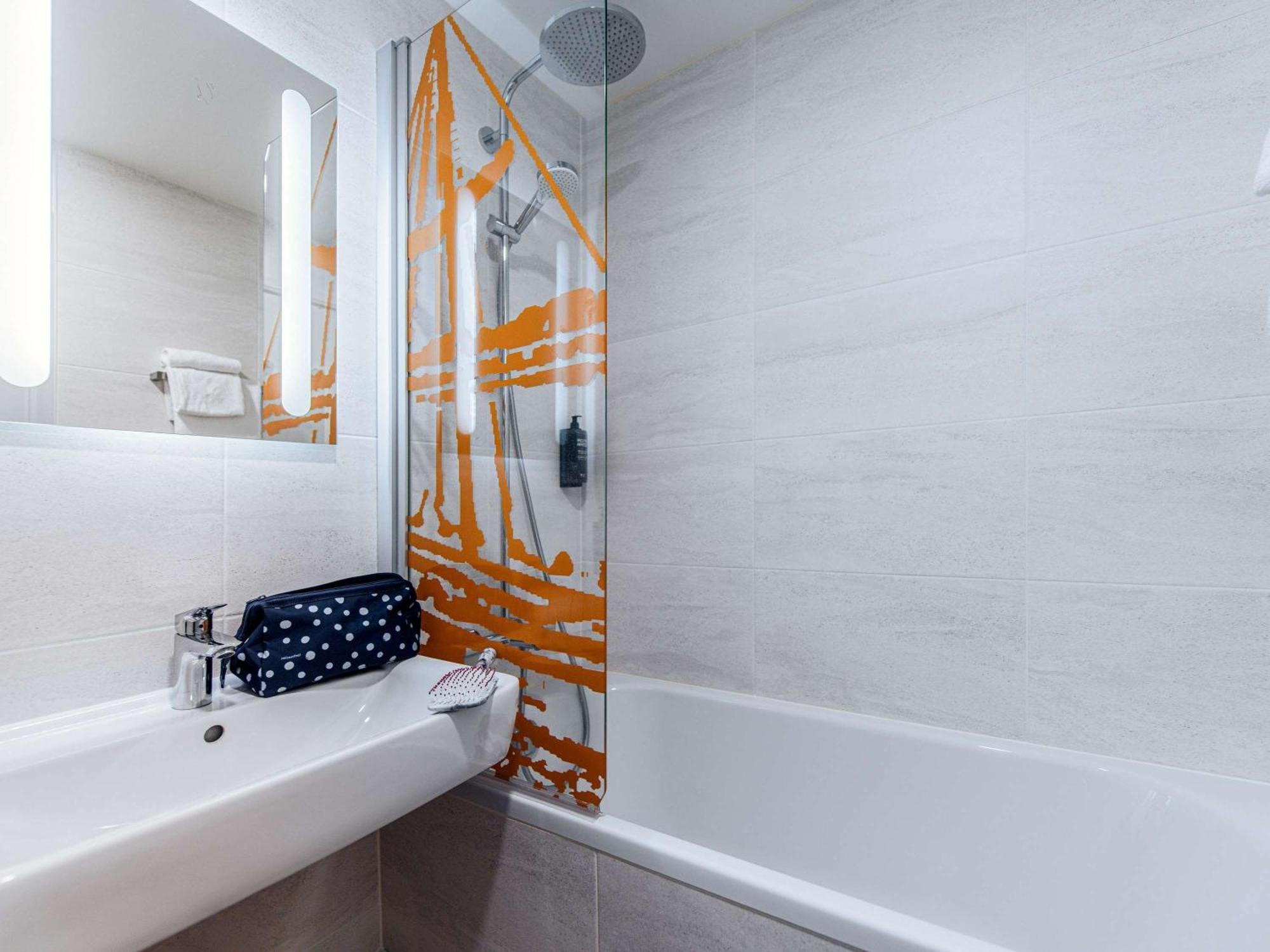 Ibis Styles Ancenis Centre Hotel Luaran gambar
