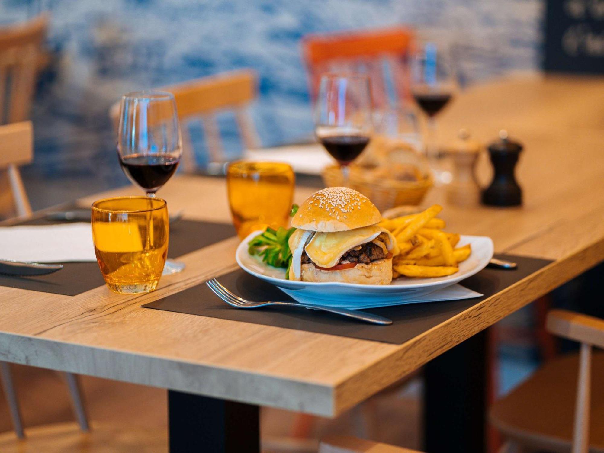 Ibis Styles Ancenis Centre Hotel Luaran gambar